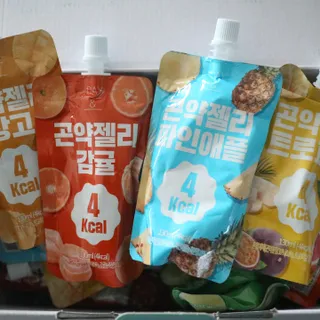 참앤들황토농원 10가지 맛, 입맛대로 스페셜하게~ 가볍게 한 포 땡! 곤약젤리 스페셜 패키지 130ml x 30포 — 5점을 준 리뷰어가 2023년 1월 올린 사용 사진