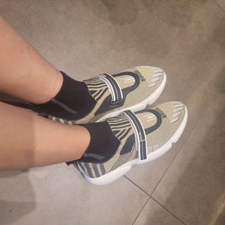 [사이즈가 있는 양말 필로이] 남자 골프 스포츠 발목 양말 2족 세트【 S, M, L, XL】4가지 사이즈 — 5점을 준 리뷰어가 2022년 8월 올린 사용 사진