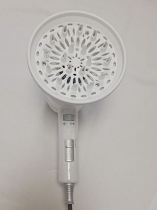 에프에이치아이코리아 마르세이유 사이클론 드라이기 — 5점을 준 리뷰어가 2021년 6월 올린 사용 사진