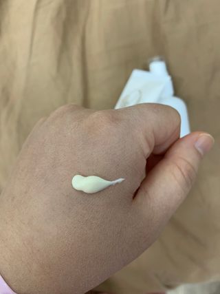 mom e 맘이 내추럴 베이비 케어 크림+바디오일 — 2.5점을 준 리뷰어가 2021년 1월 올린 사용 사진