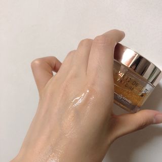 아이앤립 / EYENLIP 아이앤립 24K 골드 N 펩타이드 앰플 크림 — 4.5점을 준 리뷰어가 2021년 5월 올린 사용 사진