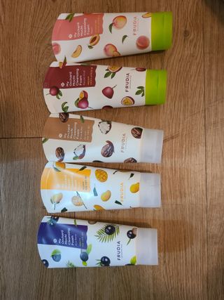 [후르디아] 골라쓰는 모찌 클렌징폼 5종 세트 — 5점을 준 리뷰어가 2021년 5월 올린 사용 사진