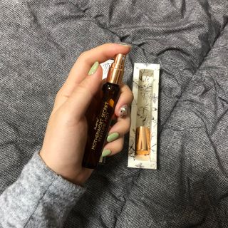 브에노 마더워트 시크릿 퍼퓸 미스트 — 3.5점을 준 리뷰어가 2021년 6월 올린 사용 사진