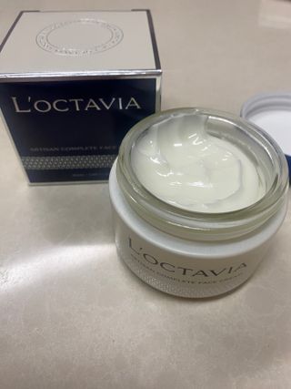 록타비아 Artisan Complete Face Cream — 4.5점을 준 리뷰어가 2024년 3월 올린 사용 사진