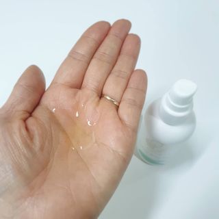 mom e 맘이 내추럴 베이비 케어 크림+바디오일 — 5점을 준 리뷰어가 2021년 1월 올린 사용 사진