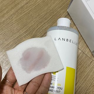 랑벨 내츄럴 딥 클렌징 워터 500ml — 2.5점을 준 리뷰어가 2022년 6월 올린 사용 사진