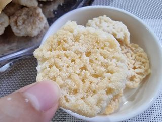 미즈꼬레아 치즈맛 누룽지크리스피 — 5점을 준 리뷰어가 2022년 1월 올린 사용 사진