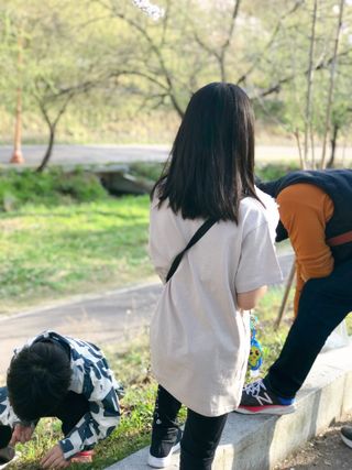 아르보노브라 아르보노 주니어 베이직 반팔 브라 티셔츠 — 4점을 준 리뷰어가 2022년 4월 올린 사용 사진