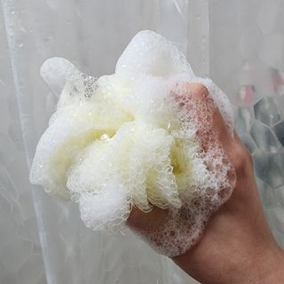 르핸스 퍼포밍 3 바디워시 비반트포렛/베티버포그 — 5점을 준 리뷰어가 2022년 12월 올린 사용 사진