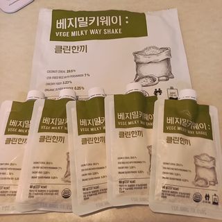 클린24시간  클린한끼 쉐이크 1세트 (5개) — 5점을 준 리뷰어가 2022년 9월 올린 사용 사진