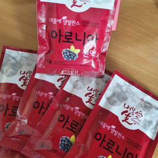 서울약사신협_내몸애생발란스아로니아_70ml x 30포 — 5점을 준 리뷰어가 2021년 7월 올린 사용 사진