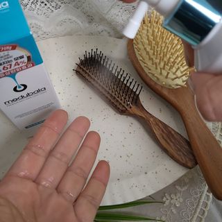 모두발라 탈모집중케어 헤어토닉 — 4점을 준 리뷰어가 2022년 1월 올린 사용 사진