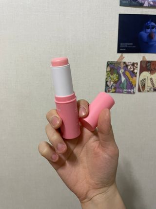 스킨큐어 산다화 카멜리아 안티 링클 멀티밤 — 5점을 준 리뷰어가 2023년 2월 올린 사용 사진