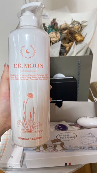 프리[닥터문] 유산균 락토케어 질경초 여성청결제 1000ml (젤타입) — 5점을 준 리뷰어가 2022년 9월 올린 사용 사진