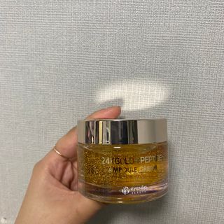 아이앤립 / EYENLIP 아이앤립 24K 골드 N 펩타이드 앰플 크림 — 5점을 준 리뷰어가 2021년 4월 올린 사용 사진
