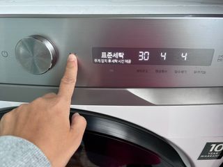 [쿠팡 구매평]페리엘 이염방지 시트세제 선물세트 1set 30매입x4개 — 5점을 준 리뷰어가 2025년 3월 올린 사용 사진
