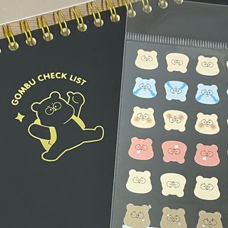 리훈 곰부 체크리스트+ 곰부 리무버블스티커 1장 — 5점을 준 리뷰어가 2021년 5월 올린 사용 사진