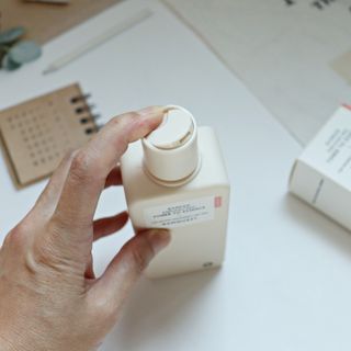 로우퀘스트 베리어 인핸싱 토너투에센스 200ml — 5점을 준 리뷰어가 2023년 10월 올린 사용 사진