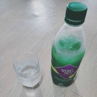 몽베스트 Montbest with Sparkling water Lemon OR Lime 20병(랜덤) — 3점을 준 리뷰어가 2021년 10월 올린 사용 사진