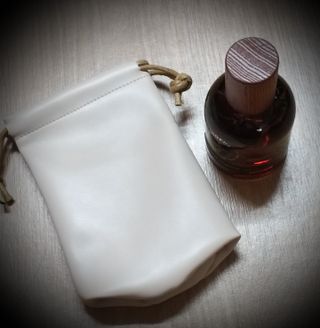 유쏘풀 익스프레 드 퍼퓸 50ml 4종  [세인트 모리츠] [베리섹시] [상탈 세콰이아] [엠포리아 코튼] 중 택 1 — 4점을 준 리뷰어가 2022년 3월 올린 사용 사진