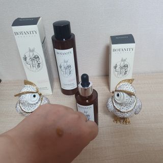 보타니티 [홍]조[진]정[결]케어 플라본 부스터 210ml / 플라본 세럼 50ml — 4.5점을 준 리뷰어가 2022년 7월 올린 사용 사진