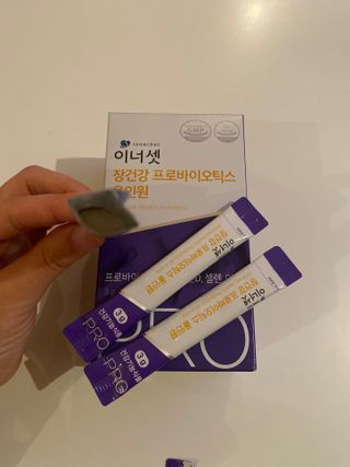 이너셋 장건강 프로바이오틱스 올인원 — 5점을 준 리뷰어가 2023년 1월 올린 사용 사진