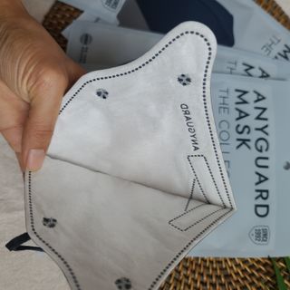 애니가드 셋업마스크 4컬러 각 10매입 [크리미베이지, 캐시미어로즈, 초콜렛브라운, 미드나잇네이비] — 4점을 준 리뷰어가 2022년 2월 올린 사용 사진