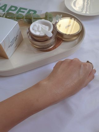 피부미 골드베릴 미라클페어 세레이징 퍼밍 크림 50ml — 5점을 준 리뷰어가 2021년 9월 올린 사용 사진