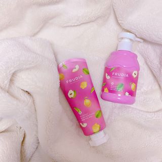 [후르디아] 과즙 뿜뿜_모과 바디워시+바디에센스 세트 — 5점을 준 리뷰어가 2021년 2월 올린 사용 사진