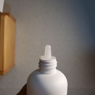 리더스코스메틱 리더스 카밍 바이오틱스 에센스 워터 — 5점을 준 리뷰어가 2021년 10월 올린 사용 사진