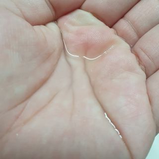 아이앤립 / EYENLIP 아이앤립 연어오일 리바이탈라이징 토너+앰플+크림 3종 세트 — 5점을 준 리뷰어가 2021년 7월 올린 사용 사진