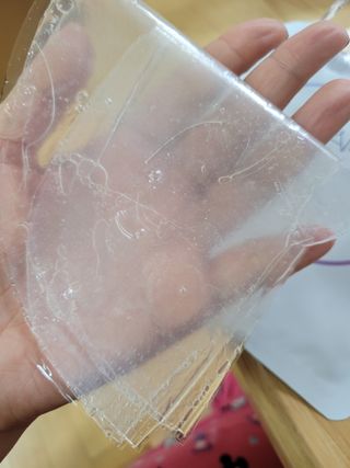 바르셀 저분자피쉬콜라겐 콜라겐마스크팩 안면마스크 수분팩  리포좀 하이드로겔 마스크젠 [5매] — 3점을 준 리뷰어가 2021년 11월 올린 사용 사진