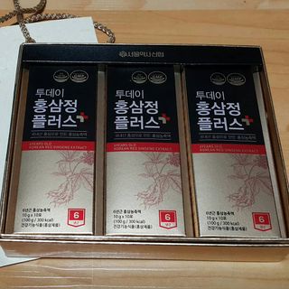 서울약사신협_투데이홍삼정플러스스틱_10g x 30포 — 5점을 준 리뷰어가 2021년 2월 올린 사용 사진