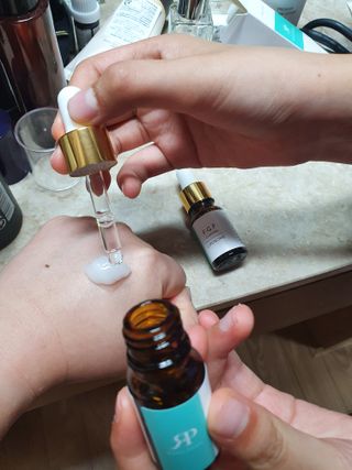 랑팡 EGF+FGF 10ppm 리포좀 앰플 원액 10ml — 4.5점을 준 리뷰어가 2021년 12월 올린 사용 사진