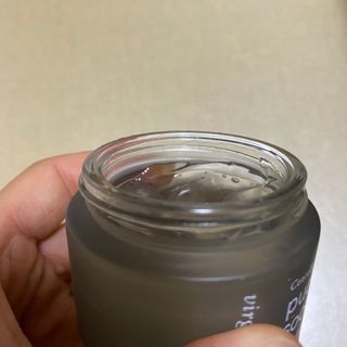 [NEW_버진팜스 푸딩수딩] 투명 푸딩젤이 선사하는 빠른 진정과 깨끗한 피부결 정돈 — 4.5점을 준 리뷰어가 2021년 10월 올린 사용 사진