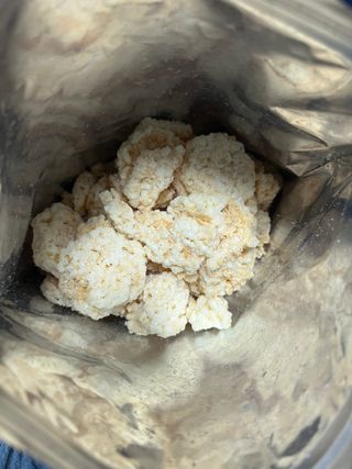 미즈꼬레아 치즈맛 누룽지크리스피 — 5점을 준 리뷰어가 2022년 3월 올린 사용 사진