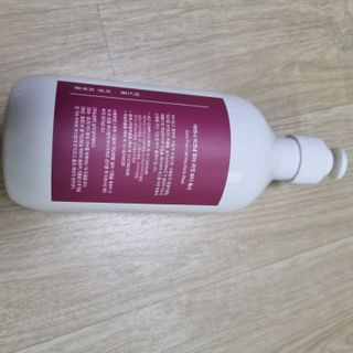 아미니 아크네 퓨어카밍 바디워시 500ml — 5점을 준 리뷰어가 2021년 7월 올린 사용 사진