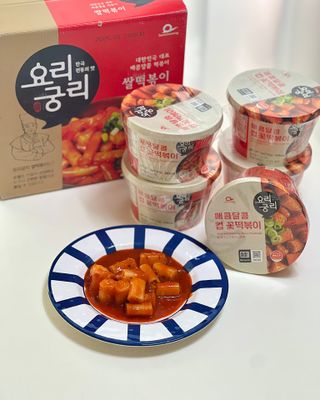 프리 [요리궁리] 매콤달콤 꽃떡볶이 6개입 세트 — 5점을 준 리뷰어가 2024년 10월 올린 사용 사진
