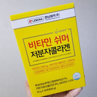 자연에온 경남제약 비타민 쉬머 저분자콜라겐 20g x 30포 — 5점을 준 리뷰어가 2021년 12월 올린 사용 사진