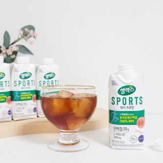 셀렉스스포츠 셀렉스 스포츠 웨이 프로틴 복숭아_ 330ml x 12팩 — 5점을 준 리뷰어가 2021년 8월 올린 사용 사진