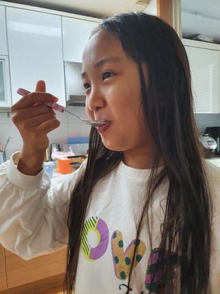 숲골 꾸덕꾸덕 그릭요거트 150g 2개 — 5점을 준 리뷰어가 2021년 11월 올린 사용 사진