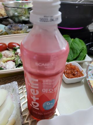 비케어드 생기레드에너지 이오틴 340ml 5개입 — 4.5점을 준 리뷰어가 2021년 7월 올린 사용 사진
