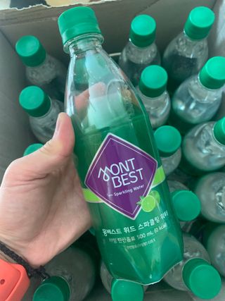 몽베스트 Montbest with Sparkling water Lime20병 — 5점을 준 리뷰어가 2022년 5월 올린 사용 사진