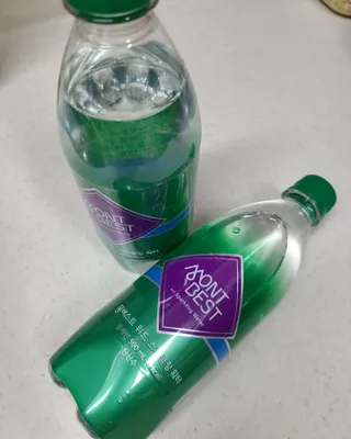 몽베스트 Montbest with Sparkling water Plain 20병 — 5점을 준 리뷰어가 2021년 11월 올린 사용 사진