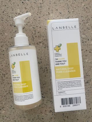 랑벨 내츄럴 딥 포어 클렌저 210ml (저자극 약산성 천연 클렌징 젤) — 5점을 준 리뷰어가 2022년 10월 올린 사용 사진