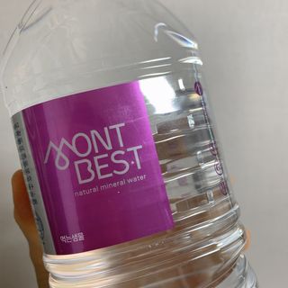 몽베스트 MONTBEST 1L 12입 — 5점을 준 리뷰어가 2022년 4월 올린 사용 사진