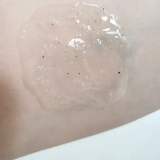 벨먼 내추럴스파 수분광채 스크럽 바디워시 600ml 5종 — 5점을 준 리뷰어가 2022년 5월 올린 사용 사진