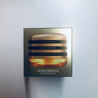 자민경 크레마카라콜 울트라 프로폴리스 하이드라 인텐스 크림 50ml — 5점을 준 리뷰어가 2021년 1월 올린 사용 사진