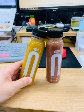 BLENDY'S 핑크 스무디+블론디 스무디 — 5점을 준 리뷰어가 2021년 9월 올린 사용 사진