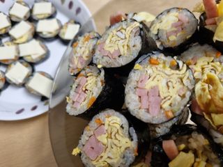 해풀잎 누구나 김밥*1ea [(혼합야채 35g *1ea,  김밥김 (5g, 5ea),  양념간장 (6g, 5ea), 참기름(5g, 2ea)] — 4점을 준 리뷰어가 2022년 7월 올린 사용 사진